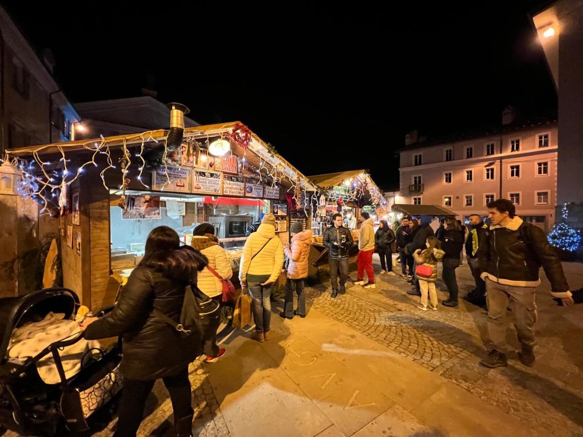 Mansarda Del Sole, Nel Cuore Di Aosta Luaran gambar